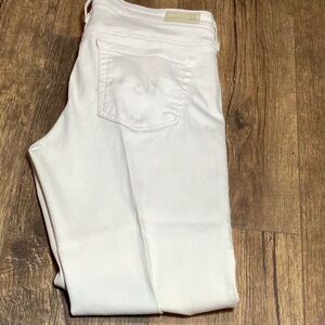 AG The Stevie ankle petite size 30  inseam 23 cream color